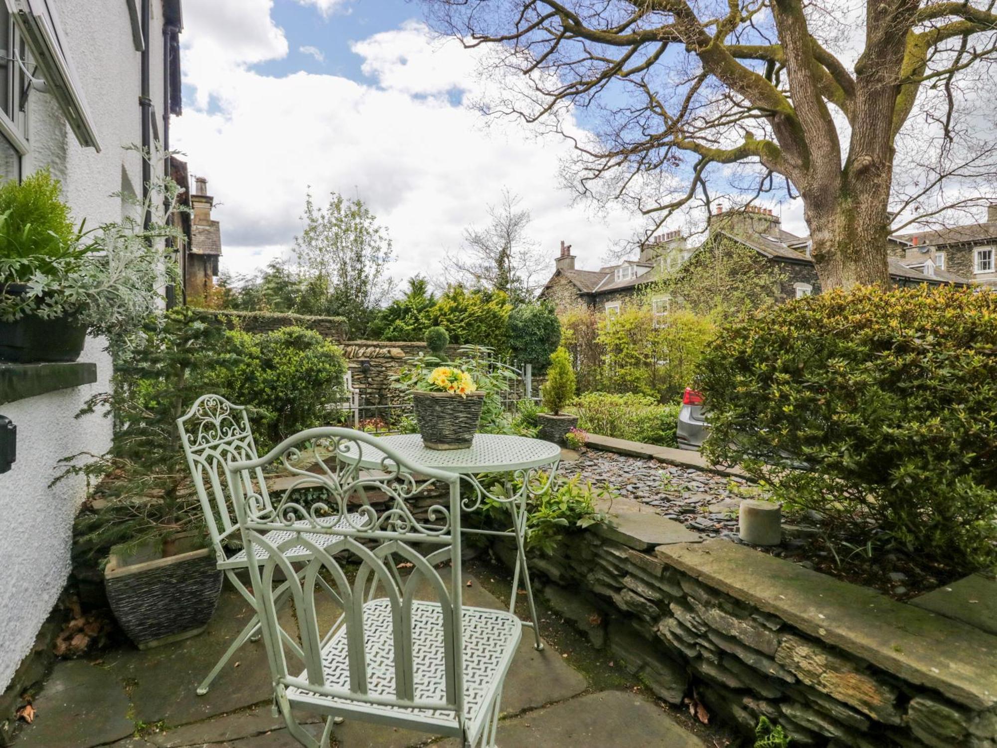 Acorn Cottage Windermere Bagian luar foto