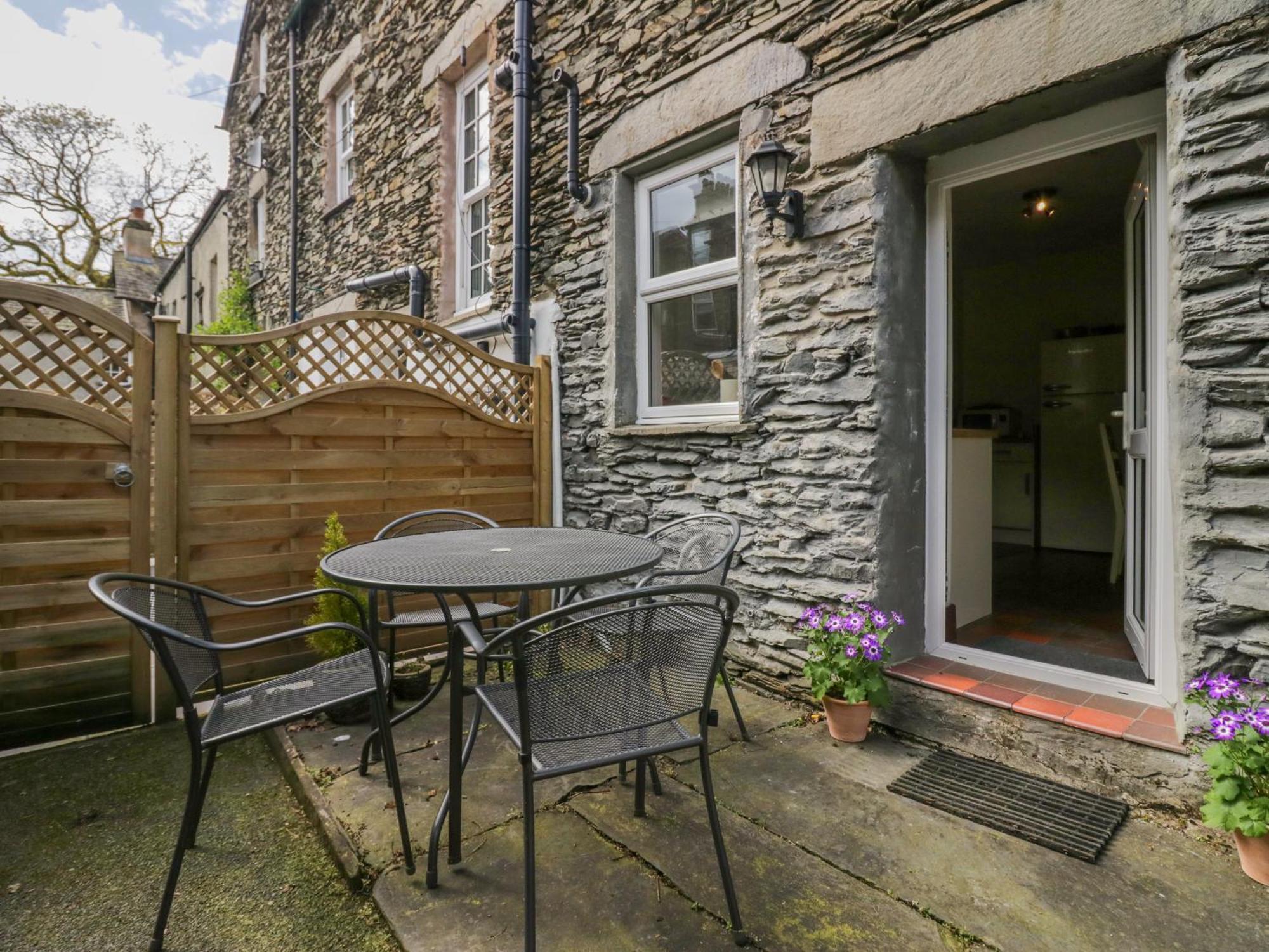 Acorn Cottage Windermere Bagian luar foto